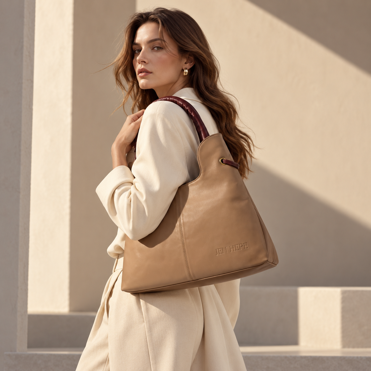 JEN HEPE VELA - Statement Shoulder